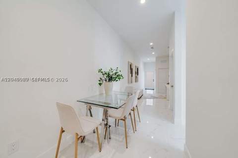 2938 NW 27th St 2938, Miami FL - photo 10 of 13
