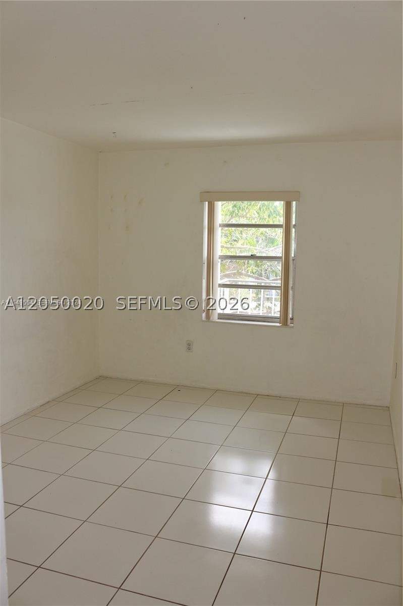 2 bedroom Condominium at 9611 SW 77th Ave 306A, Woodside In Kendall Condo, Miami — photo 4