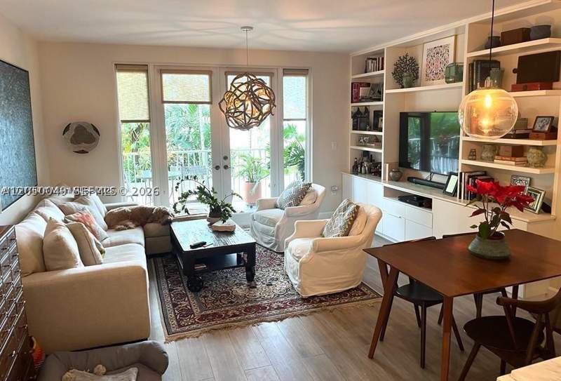 1 bedroom Condominium at 3540 Main Hwy 204, Grove Garden Residences C, Miami — photo 2