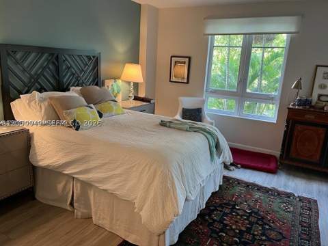 3540 Main Hwy 204, Miami FL - photo 6 of 9