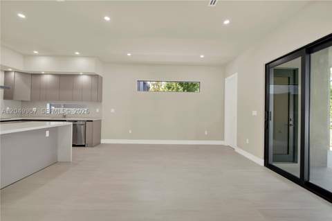 3437 SW 29th St 3437, Miami FL - photo 7 of 46
