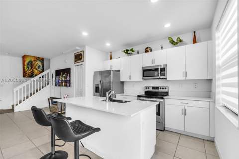 25500 SW 108th Ave, Homestead FL - photo 10 of 32