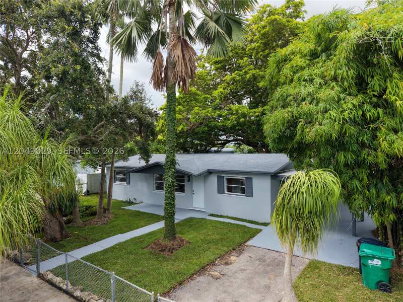4 bedroom SingleFamilyResidence at 29858 SW 159th Dr, School House Sub, Homestead — photo 1