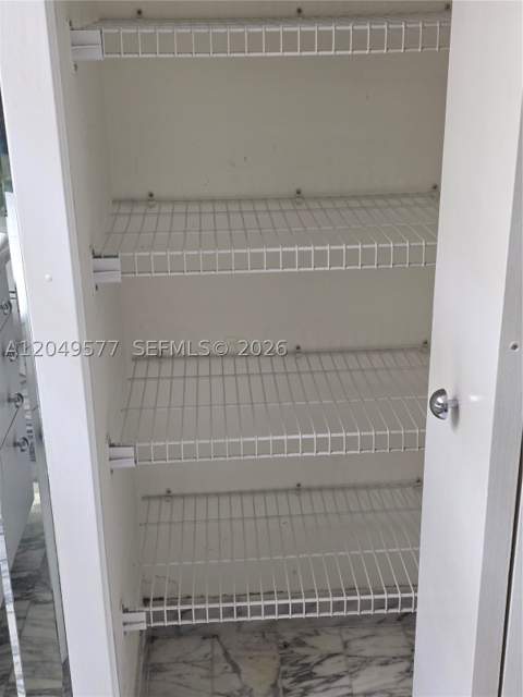 19355 Turnberry Way 25C, Aventura FL - photo 18 of 20