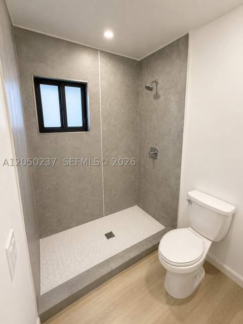 552 NW 7th St 6, Florida City FL - photo 22 of 24