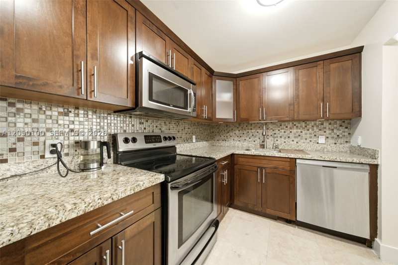 3 bedroom Condominium at 3440 NE 192nd St 1P-A, Southview At Aventura Con, Aventura — photo 1