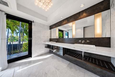 1548 Biarritz Dr, Miami Beach FL - photo 19 of 38