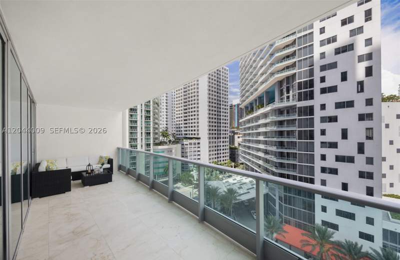 1 bedroom Condominium at 1331 Brickell Bay Dr 904, Jade Residences At Bricke, Miami — photo 4