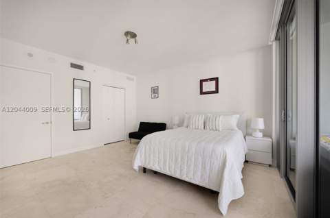 1331 Brickell Bay Dr 904, Miami FL - photo 8 of 34