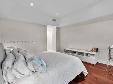 2901 S Bayshore Dr 1G, Miami FL - photo 15 of 40