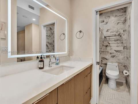 2901 S Bayshore Dr 1G, Miami FL - photo 18 of 40