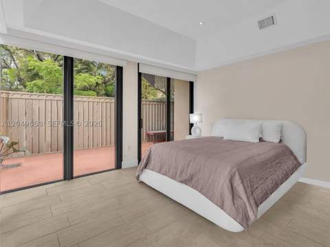 2901 S Bayshore Dr 1G, Miami FL - photo 22 of 40