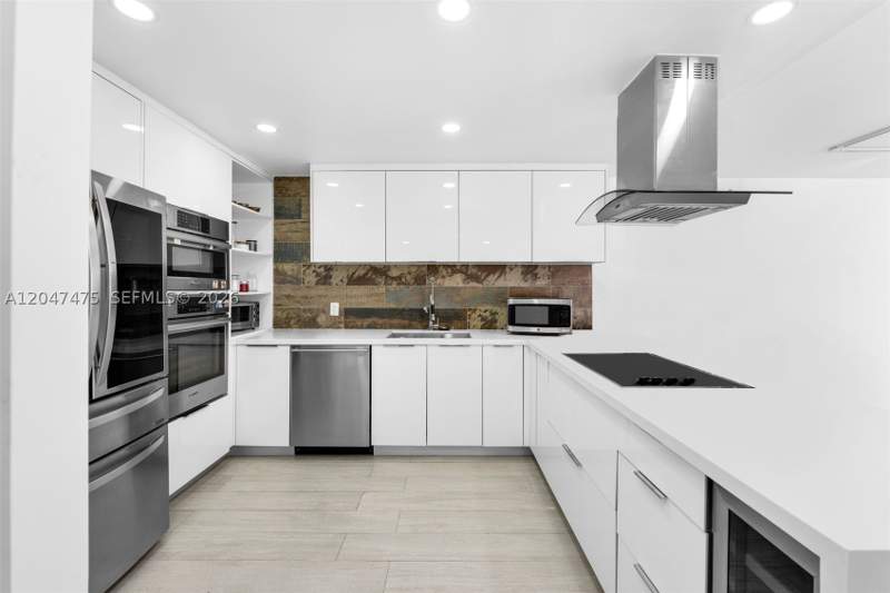 1 bedroom Condominium at 11 Island Ave 1009, Costa Brava Condo, Miami Beach — photo 5