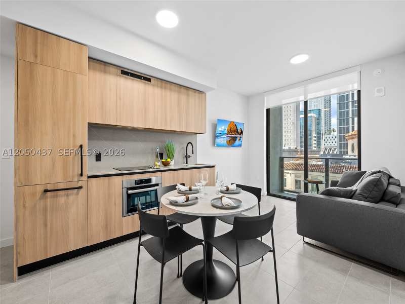 1 bedroom Condominium at 121 NE 5th St 3706, 501 First Residences, Miami — photo 1