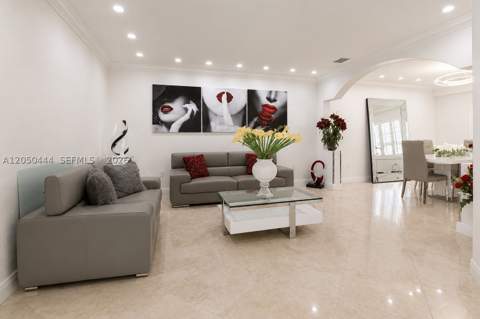 16075 SW 149th Ter, Miami FL - photo 9 of 45
