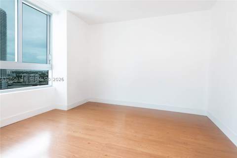 90 SW 3rd St 2113, Miami FL - photo 15 of 36