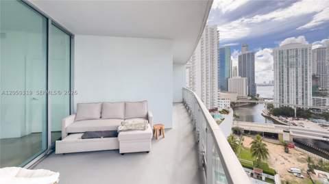 90 SW 3rd St 2113, Miami FL - photo 23 of 36