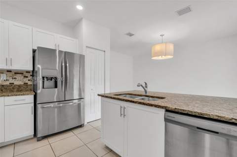 582 NE 207th St, Miami FL - photo 15 of 30