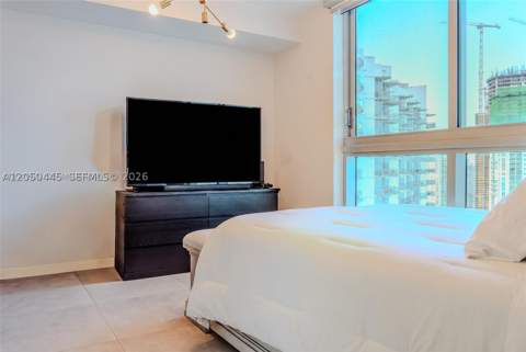 90 SW 3rd St 3703, Miami FL - photo 15 of 34