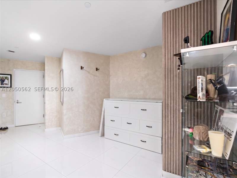 1 bedroom Condominium at 851 NE 1st Ave 3000, Paramount Miami Worldcent, Miami — photo 4