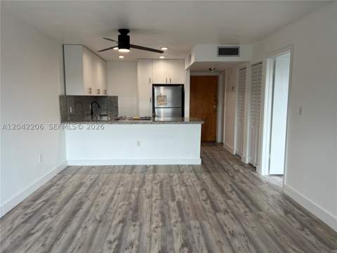 860 NE 78th St 303, Miami FL - photo 17 of 47