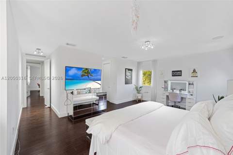 7515 NW 99th Ave, Doral FL - photo 13 of 37