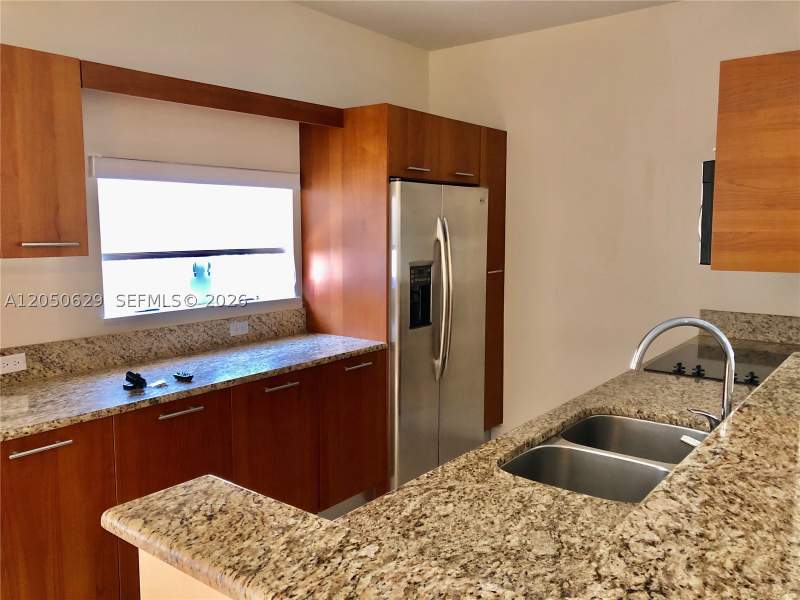 3 bedroom Townhouse at 18451 NE 27th Pl, Merco At Aventura, Aventura — photo 3