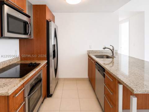 185 SW 7th St 3704, Miami FL - photo 14 of 29