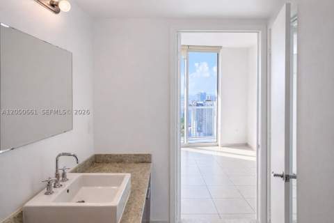 185 SW 7th St 3704, Miami FL - photo 23 of 29