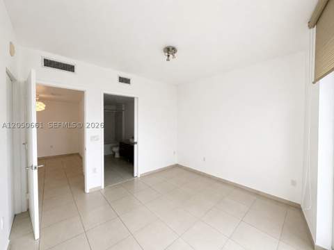 185 SW 7th St 3704, Miami FL - photo 24 of 29