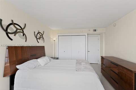 230 174th St 902, Sunny Isles Beach FL - photo 21 of 32