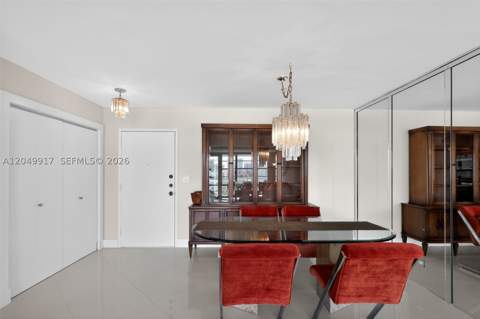 230 174th St 902, Sunny Isles Beach FL - photo 8 of 32
