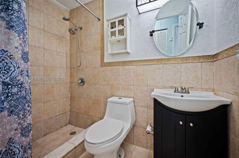 7581 W 29th Way, Hialeah FL - photo 19 of 25