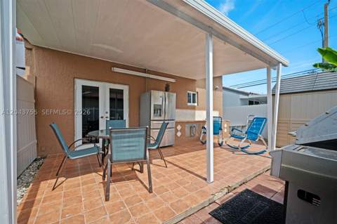 7581 W 29th Way, Hialeah FL - photo 23 of 25