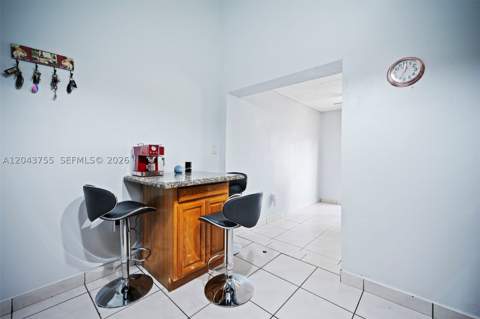 7581 W 29th Way, Hialeah FL - photo 9 of 25