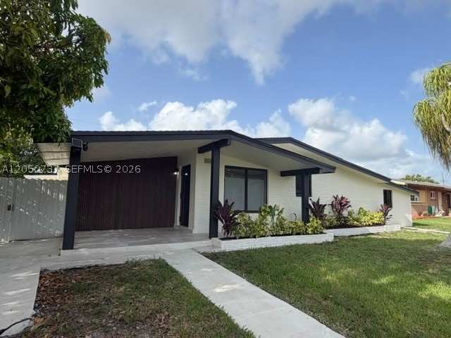 5 bedroom SingleFamilyResidence at 11952 SW 176th Ter, So Miami Heights Manor, Miami — photo 1
