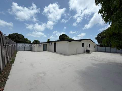 11952 SW 176th Ter, Miami FL - photo 15 of 16