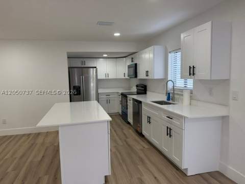11952 SW 176th Ter, Miami FL - photo 6 of 16