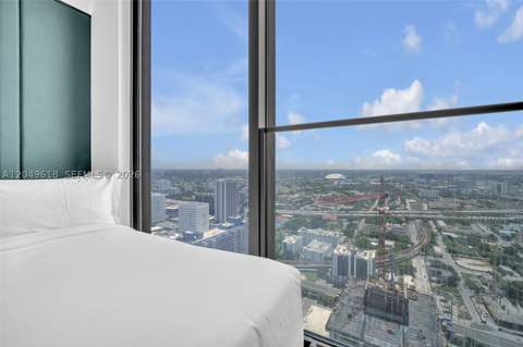 20 NE 11th St 4607A, Miami FL - photo 12 of 26
