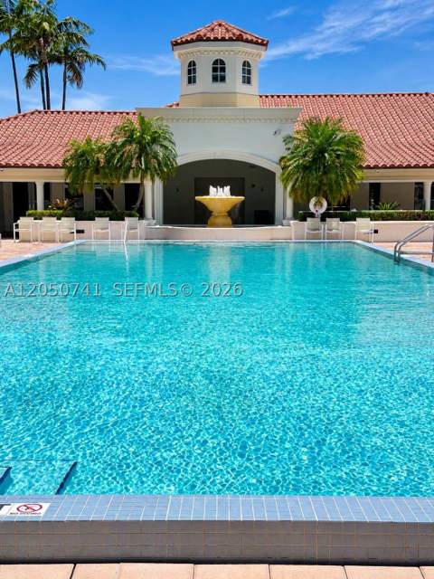 20000 E Country Club Dr 405, Aventura FL - photo 11 of 20