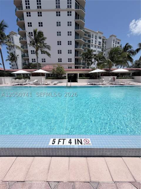 20000 E Country Club Dr 405, Aventura FL - photo 12 of 20