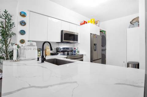 5091 NW 7th St Ts-11, Miami FL - photo 13 of 22