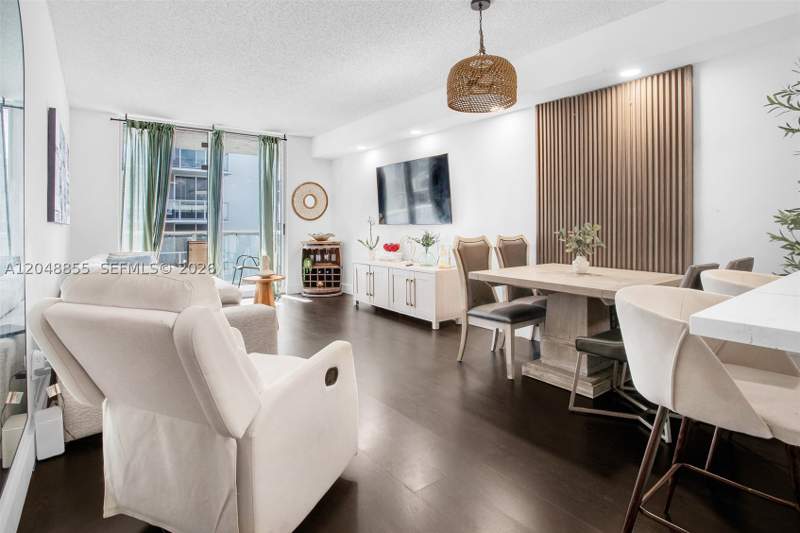 2 bedroom Condominium at 5091 NW 7th St Ts-11, Blue Lagoon Condo, Miami — photo 2