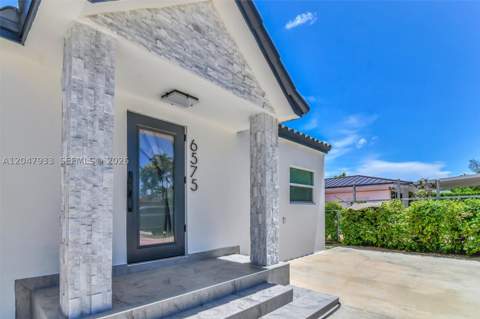 6575 SW 39th Ter, Miami FL - photo 15 of 68
