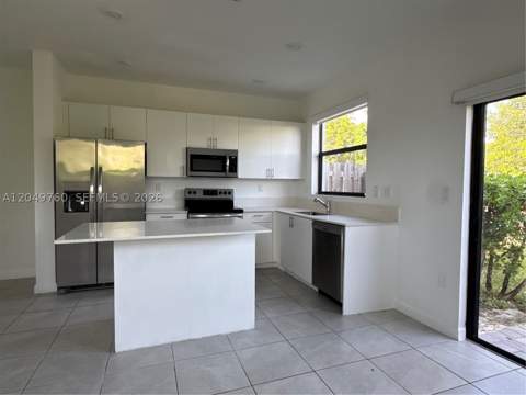 28581 SW 132nd Ct, Homestead FL - photo 12 of 16