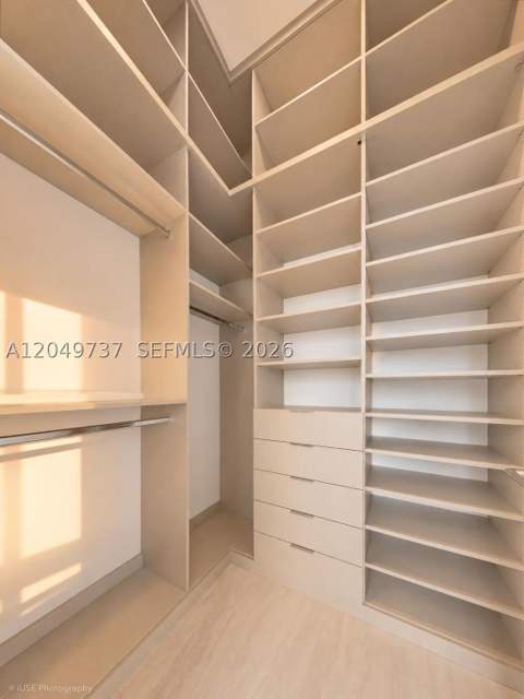 77 SE 5th Street Uph01, Miami FL - photo 10 of 15