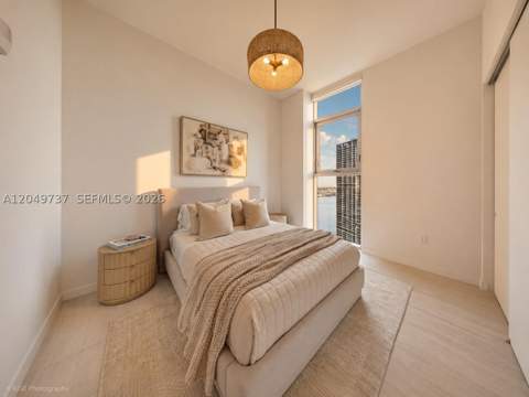77 SE 5th Street Uph01, Miami FL - photo 12 of 15