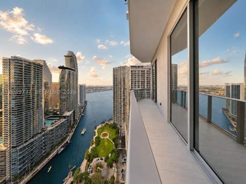 77 SE 5th Street Uph01, Miami FL - photo 15 of 15