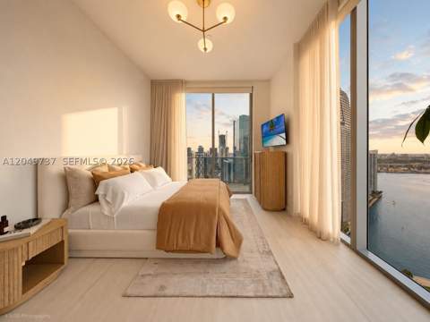 77 SE 5th Street Uph01, Miami FL - photo 7 of 15