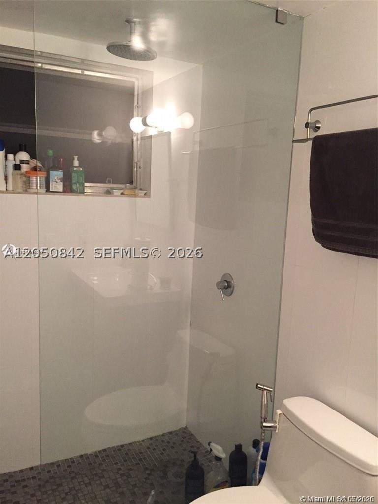 2 bedroom Condominium at 1736 SW 19th St 404, Christopher Plaza Condo, Miami — photo 3